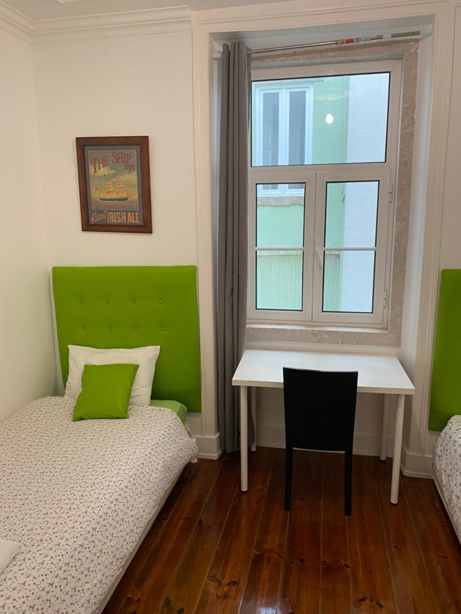 Arroios - Fourth Floor Apartment Lisbon Exterior photo