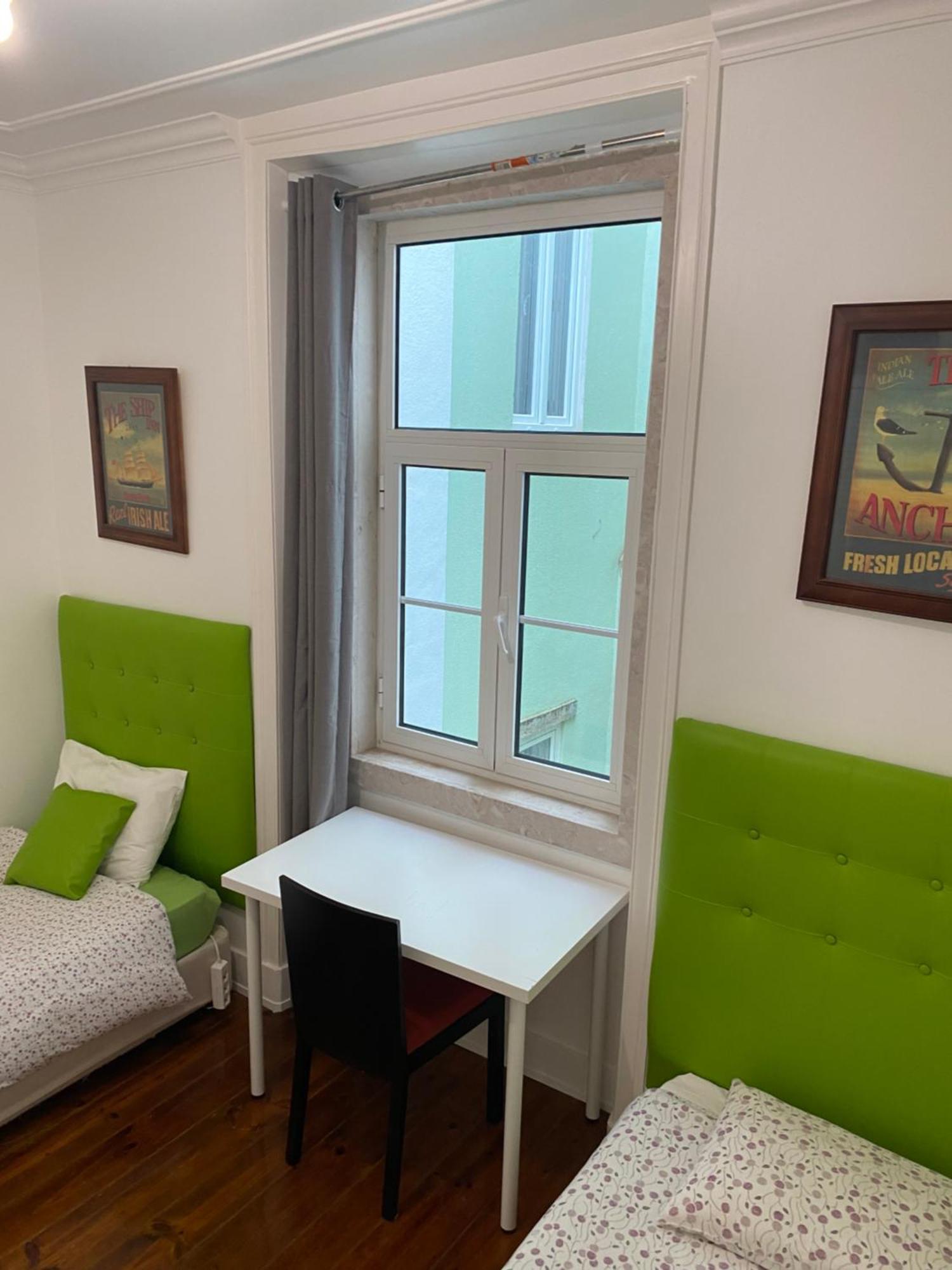 Arroios - Fourth Floor Apartment Lisbon Exterior photo