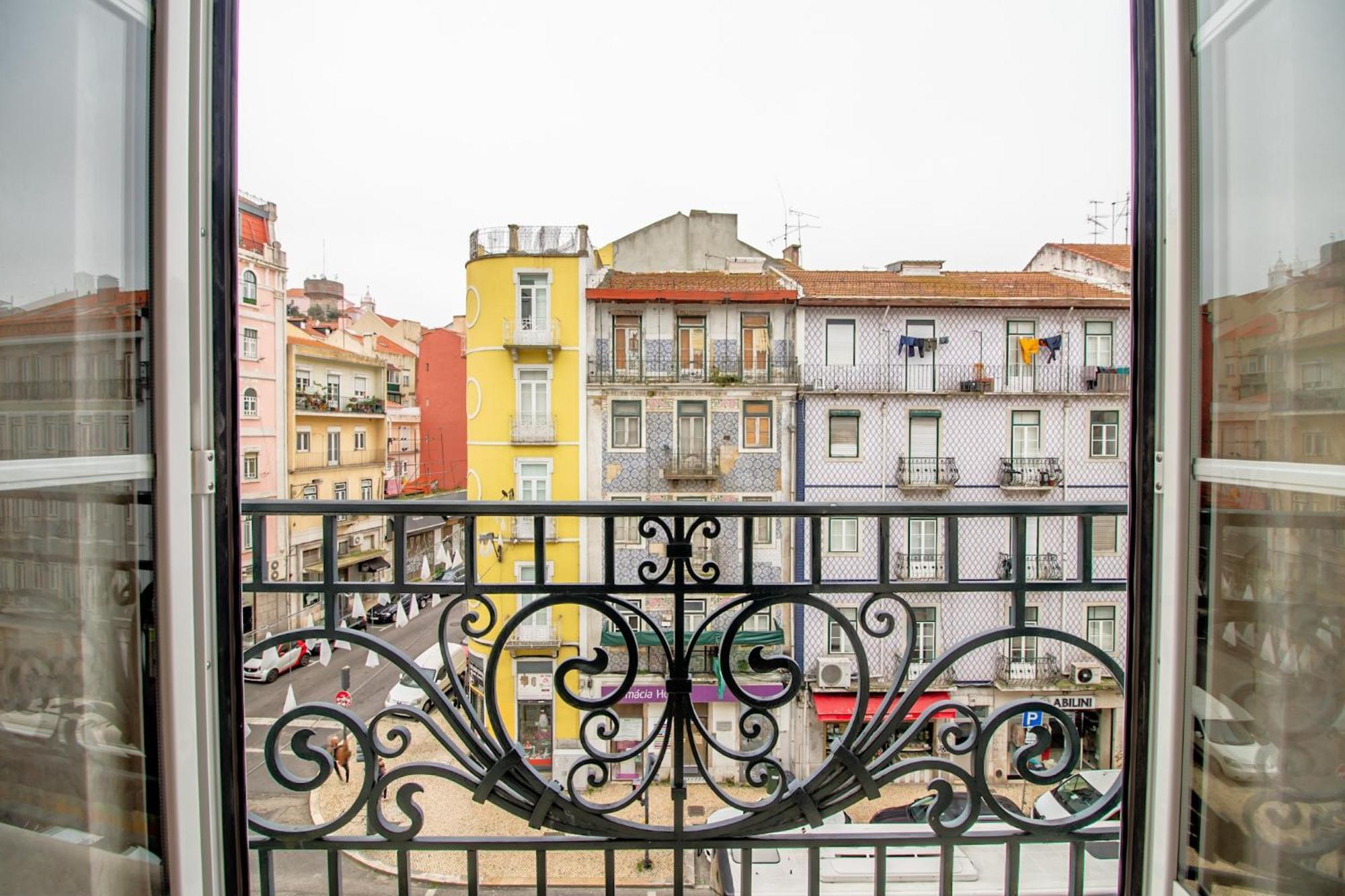 Arroios - Fourth Floor Apartment Lisbon Exterior photo