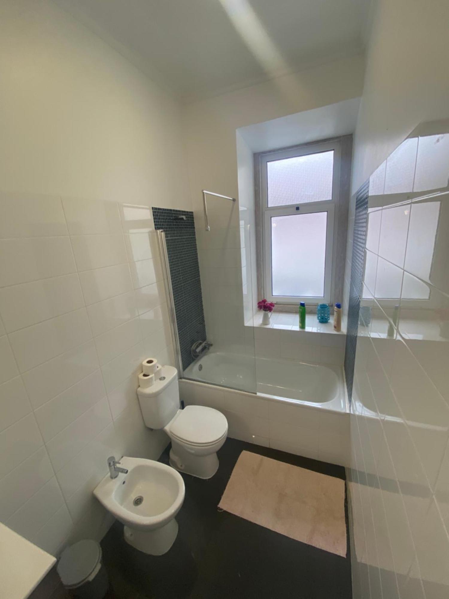 Arroios - Fourth Floor Apartment Lisbon Exterior photo